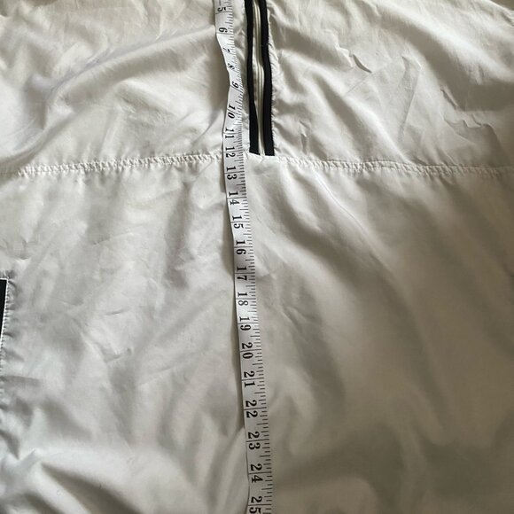 Sidequest '90s White Oversized Casual Windbreaker - Picture 12 of 15
